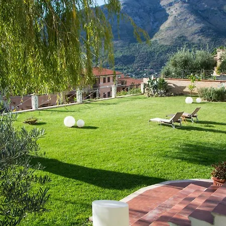 Armonia Oda ve Kahvaltı Maratea